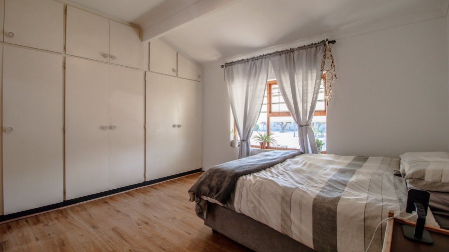 1 Bedroom Property for Sale in Edgemead Western Cape